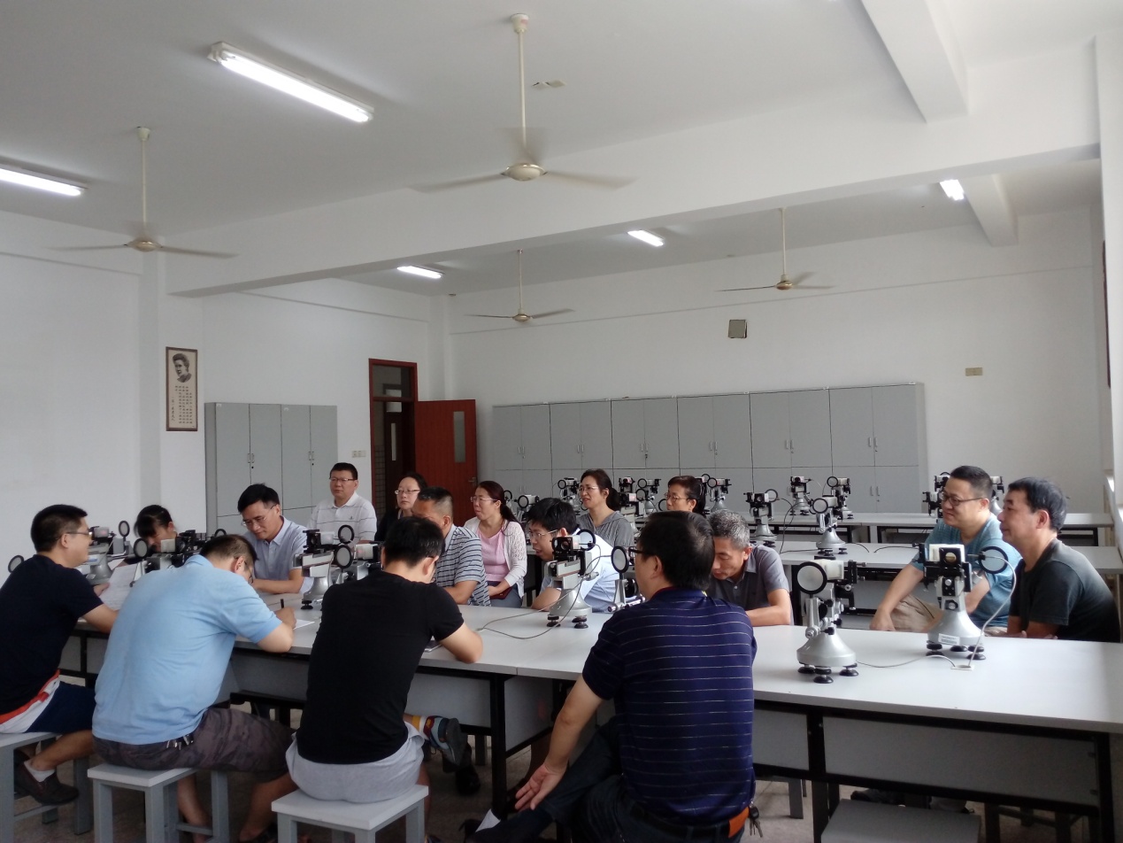 理学院举行“立德树人，共筑江南梦”活动喜迎教师节
